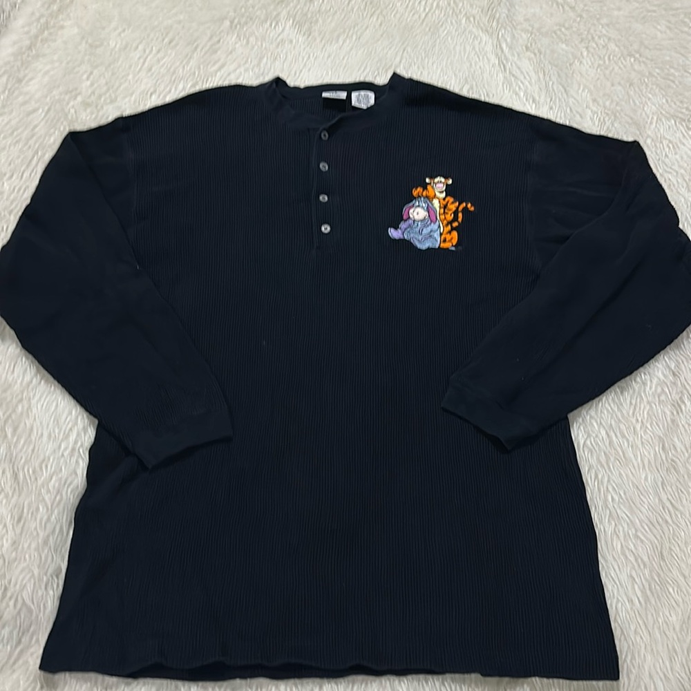 Disney store black tigger and Pooh thermal long sleeve shirt size xl